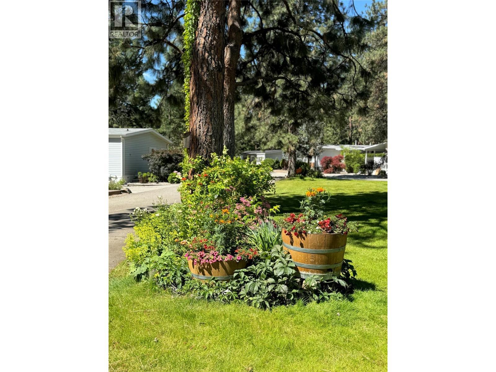 Park Landscaping - 8487 Highway 97 Highway Unit# 6, Oliver, BC