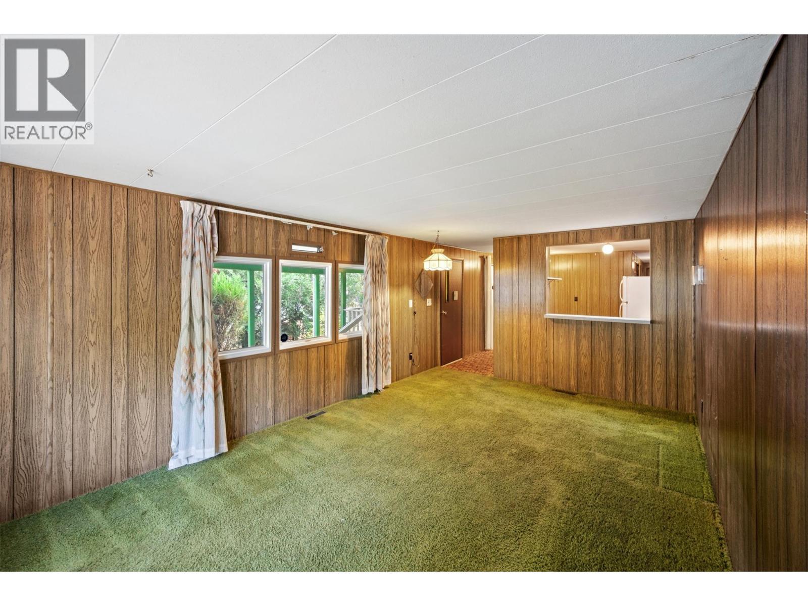 Living Room - 8487 Highway 97 Highway Unit# 6, Oliver, BC