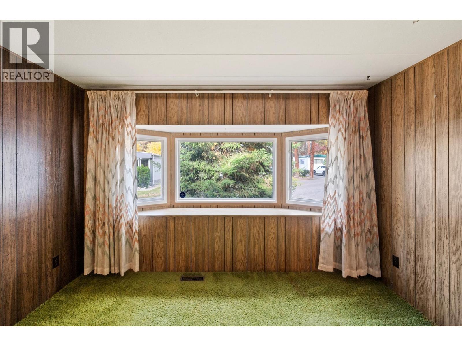 Living Room - 8487 Highway 97 Highway Unit# 6, Oliver, BC