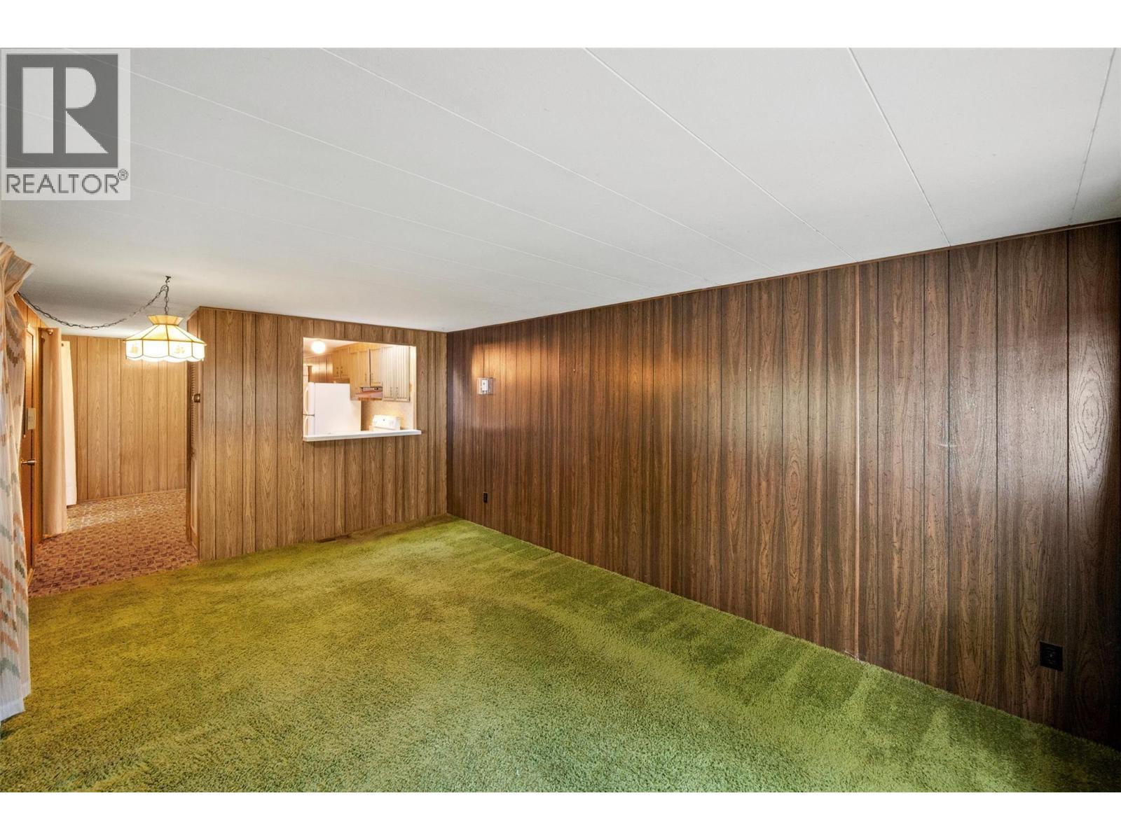 Living Room - 8487 Highway 97 Highway Unit# 6, Oliver, BC