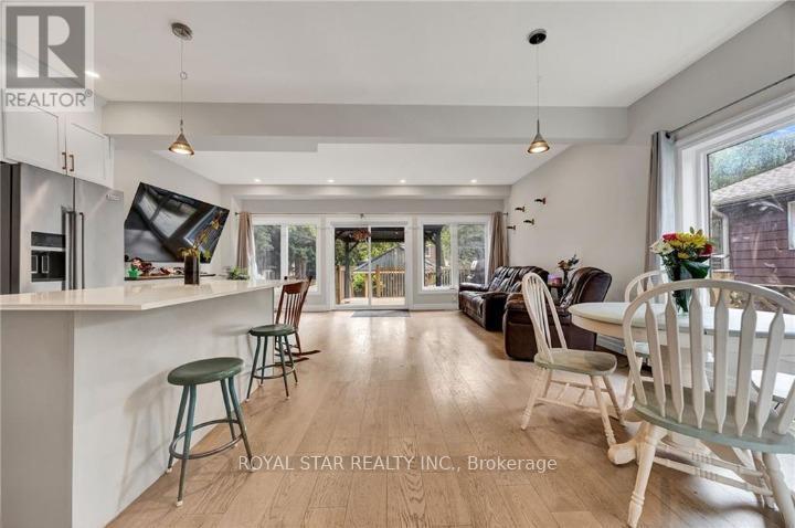 119 Waterloo Street, Kitchener, ON - Indoor Photo Showing Other Room