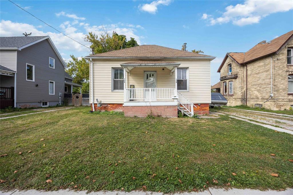 136 Alfred Street, Sarnia, ON