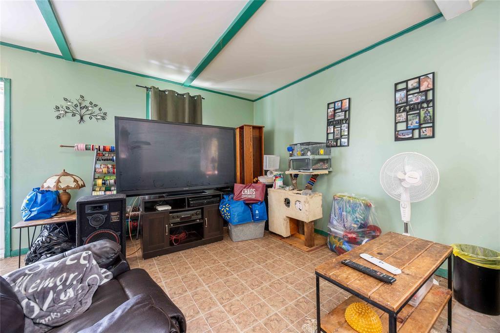 136 Alfred Street, Sarnia, ON