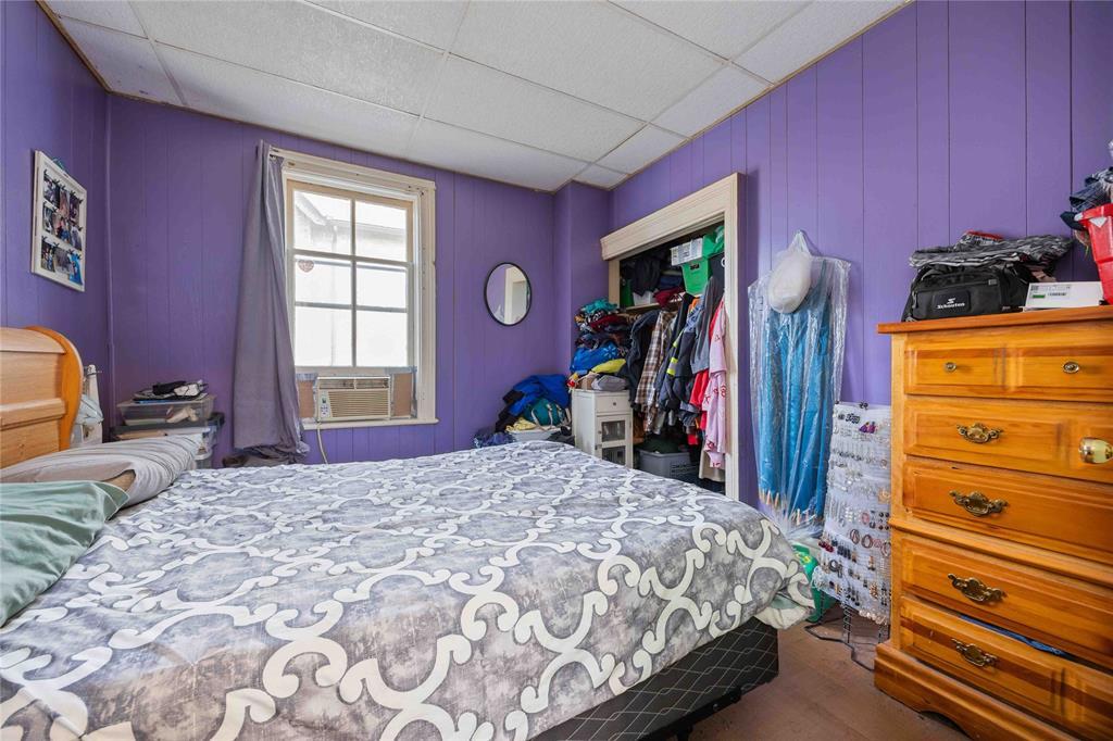 136 Alfred Street, Sarnia, ON