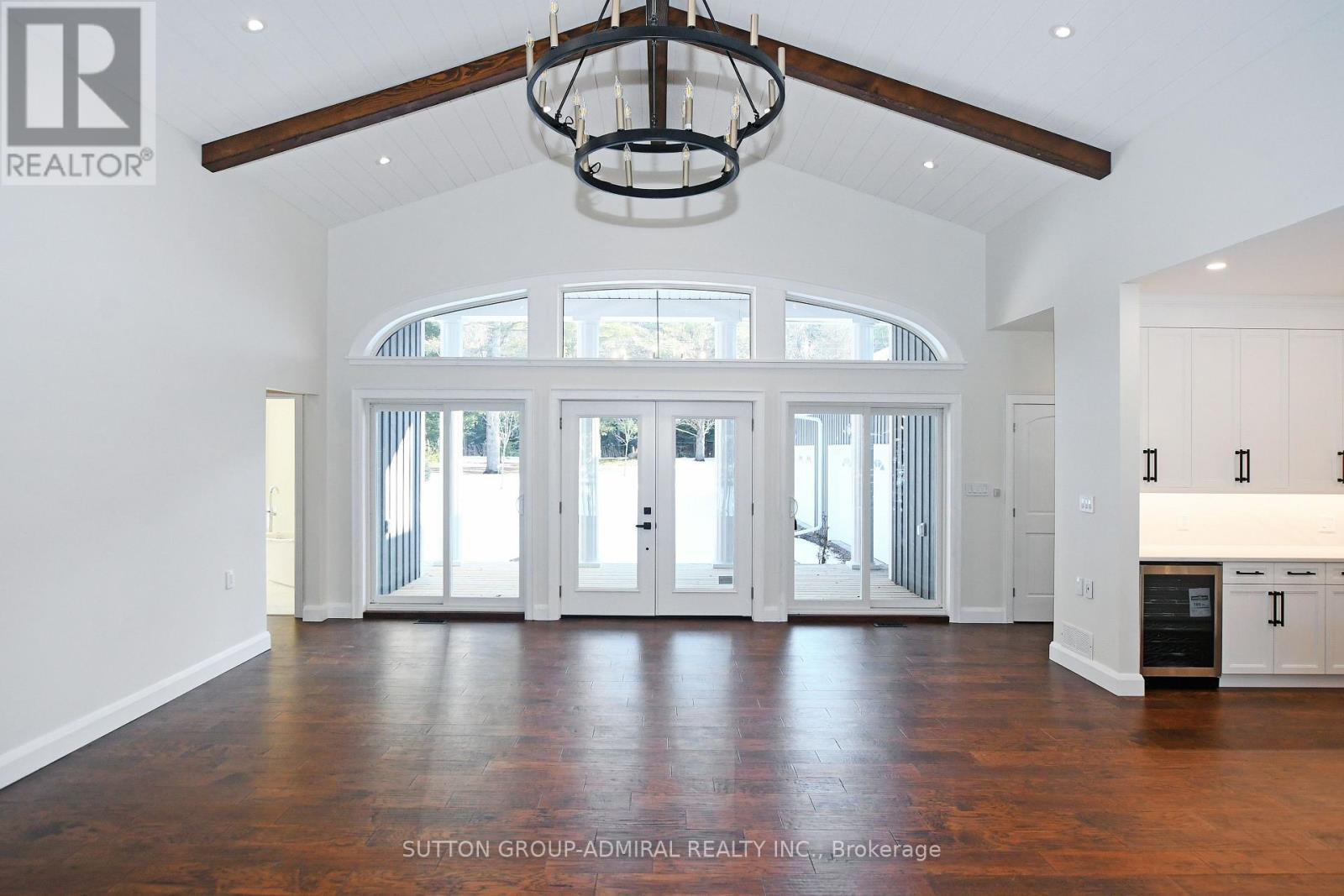 308 Indian Point Road, Kawartha Lakes, ON - Indoor Photo Showing Other Room