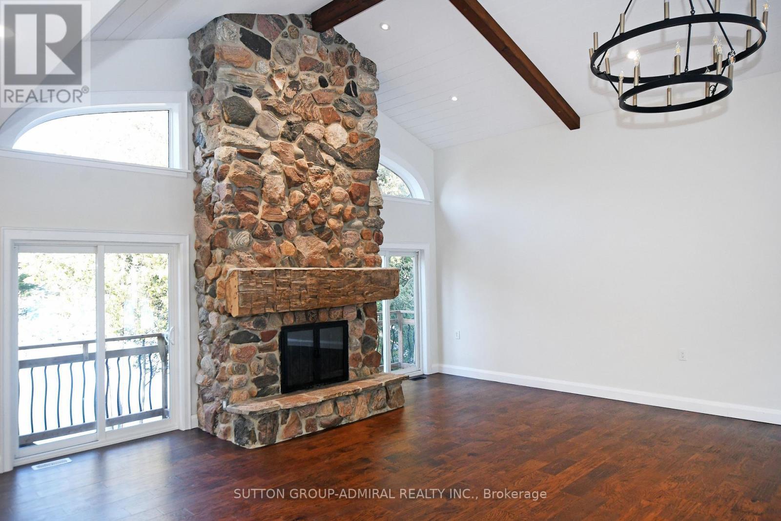 308 Indian Point Road, Kawartha Lakes, ON - Indoor With Fireplace