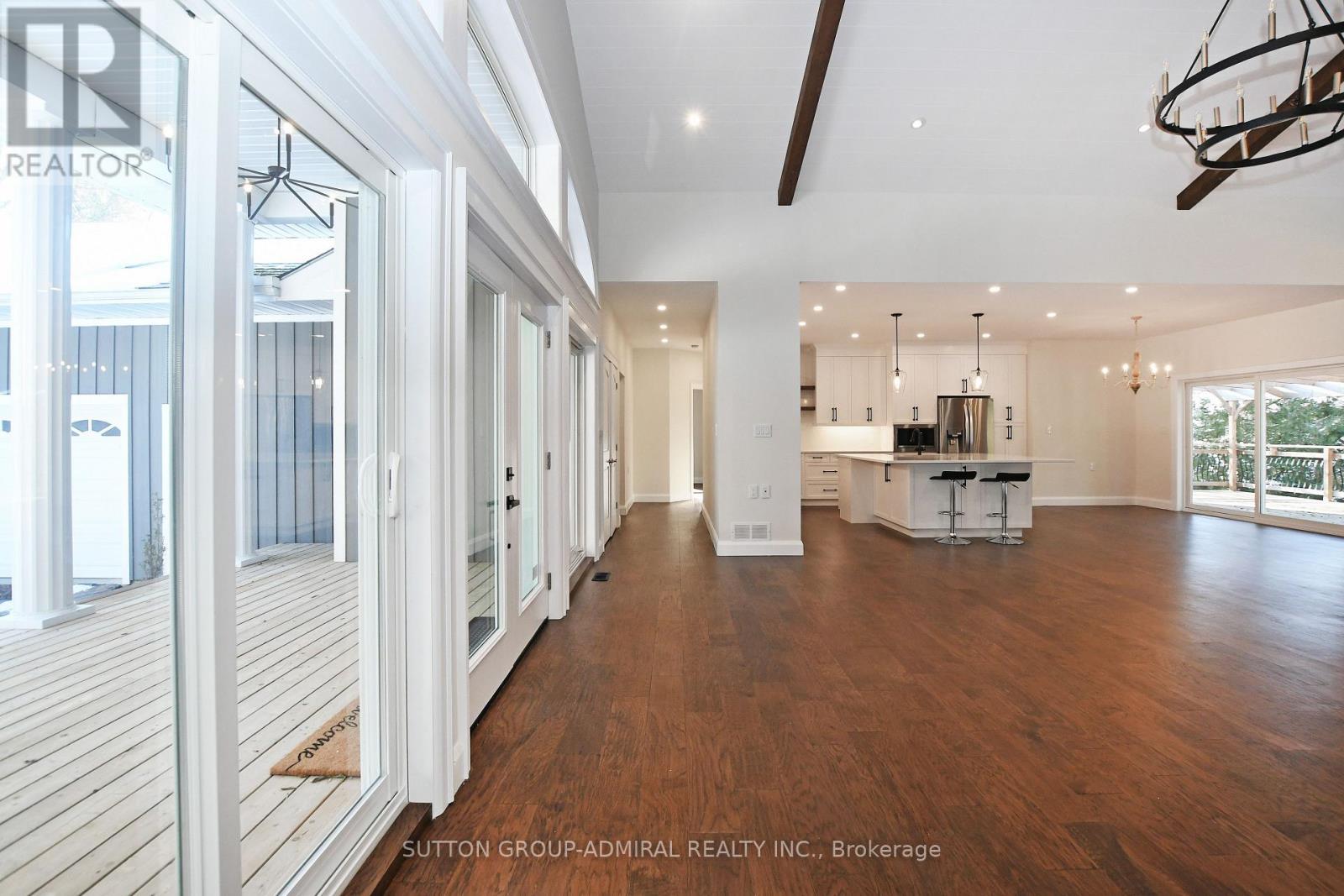 308 Indian Point Road, Kawartha Lakes, ON - Indoor Photo Showing Other Room