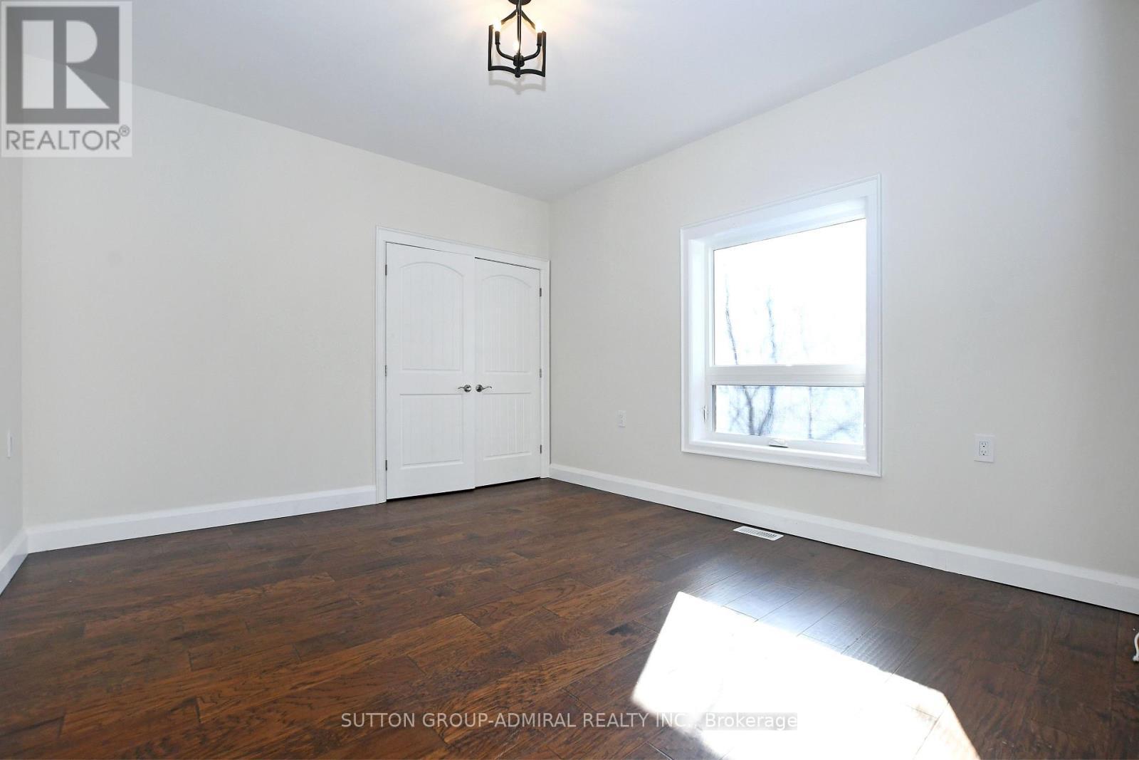 308 Indian Point Road, Kawartha Lakes, ON - Indoor Photo Showing Other Room