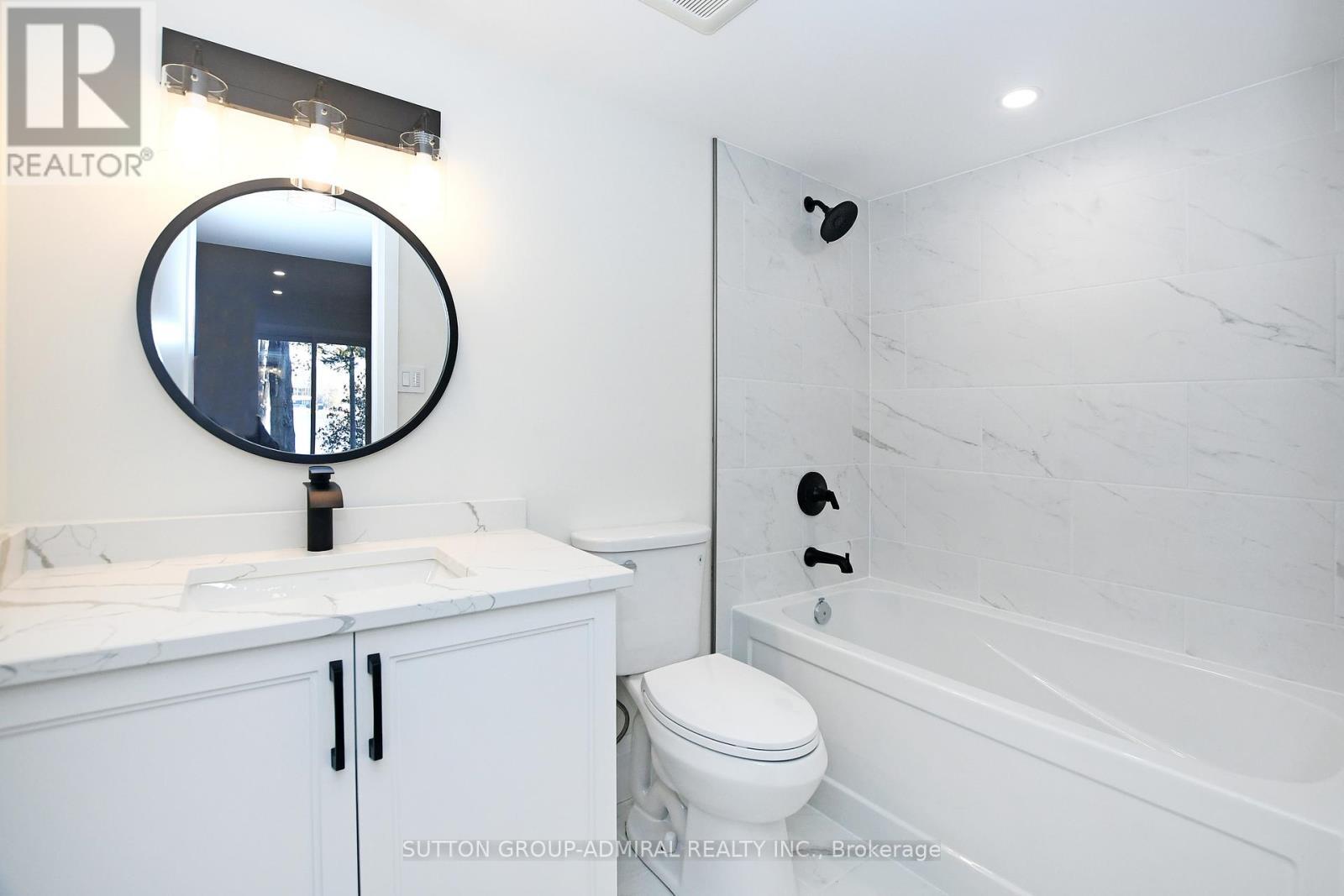 308 Indian Point Road, Kawartha Lakes, ON - Indoor Photo Showing Bathroom