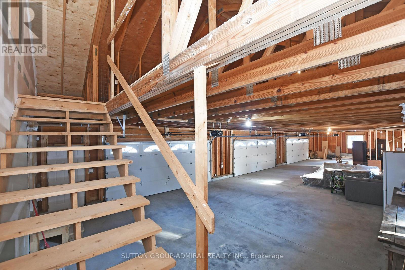 308 Indian Point Road, Kawartha Lakes, ON - Indoor Photo Showing Other Room