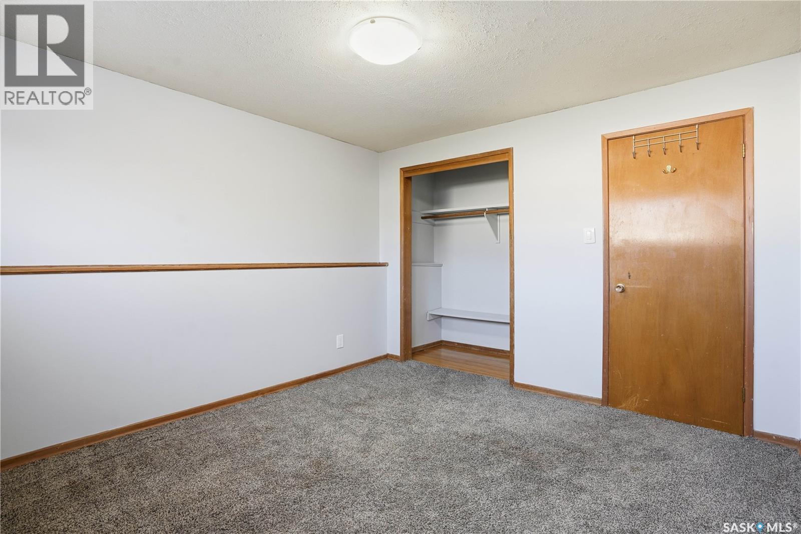 128 Yarnton Crescent, Regina, SK - Indoor Photo Showing Other Room