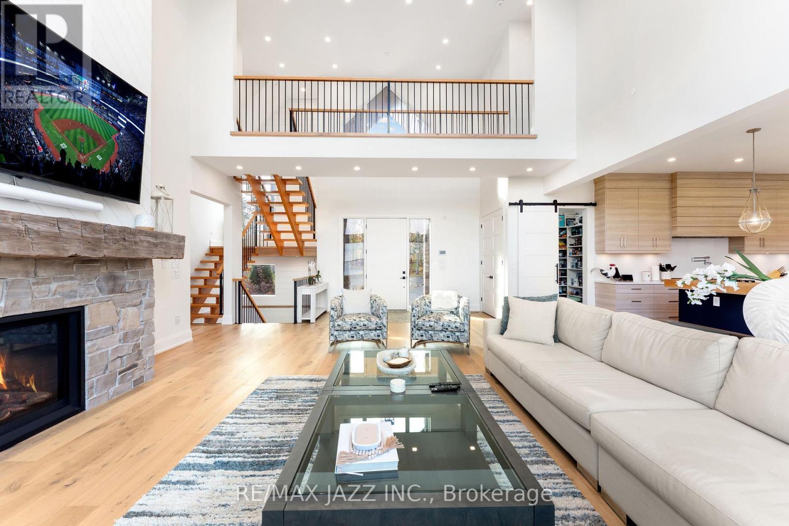 147 Elysian Fields Road, Kawartha Lakes (Fenelon), ON - Indoor Photo Showing Living Room With Fireplace