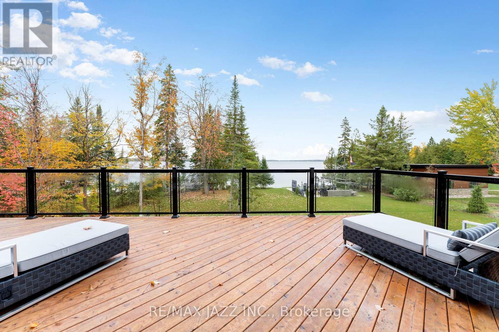 147 Elysian Fields Road, Kawartha Lakes (Fenelon), ON - Outdoor With Balcony