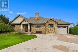 203 CAMPBELL CRESCENT Kincardine, ON N2Z 1B9