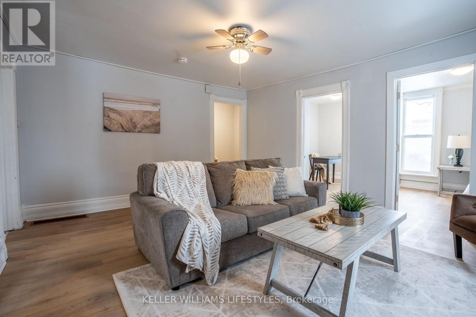 Lower - 83 Adelaide Street S, Chatham-Kent (Se), ON - Indoor Photo Showing Living Room