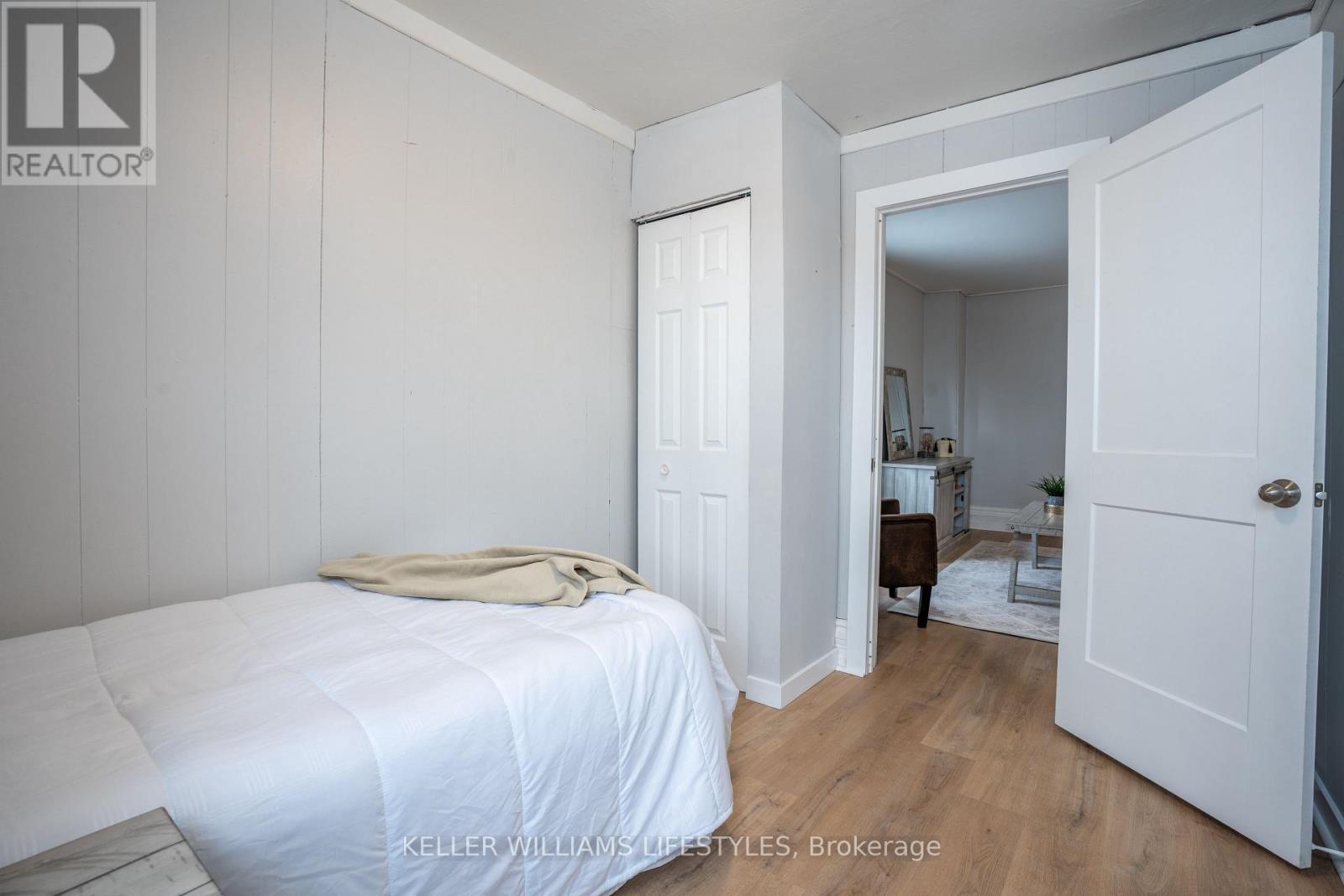 Lower - 83 Adelaide Street S, Chatham-Kent (Se), ON - Indoor Photo Showing Bedroom