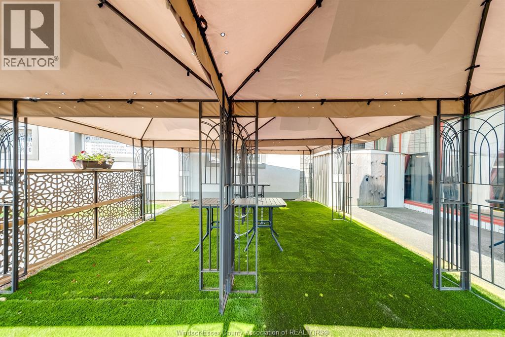 521 Tecumseh Road East, Windsor, ON