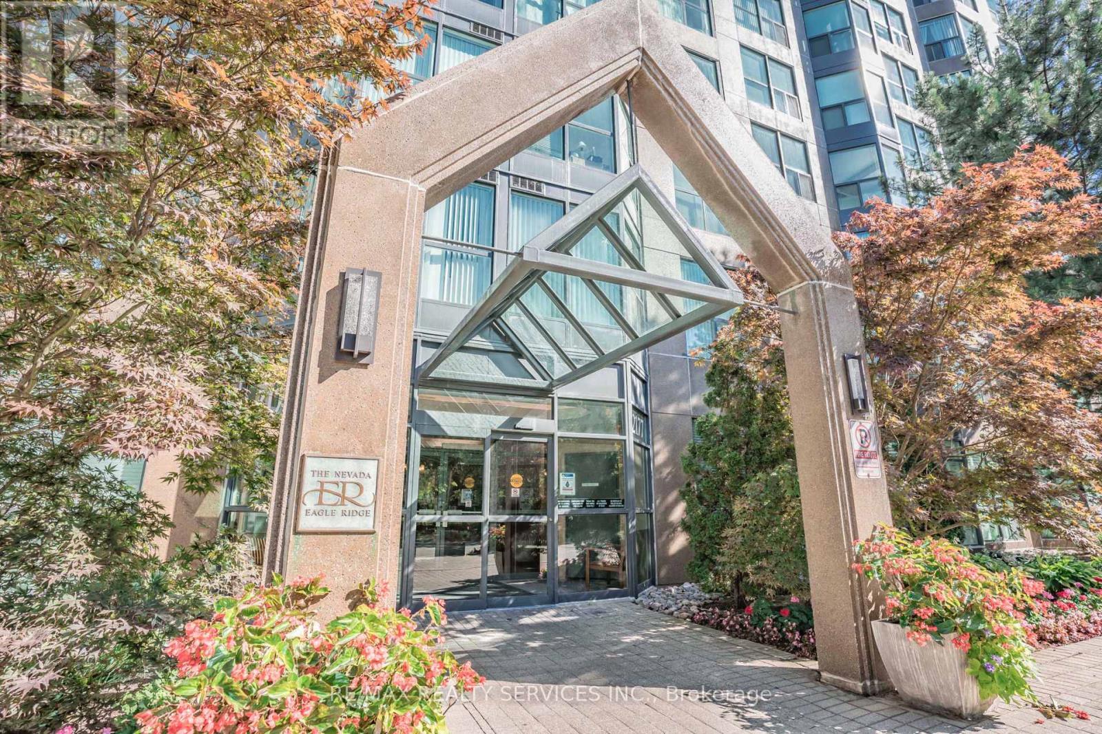 1403 - 2177 Burnhamthorpe Road W, Mississauga, ON - Outdoor