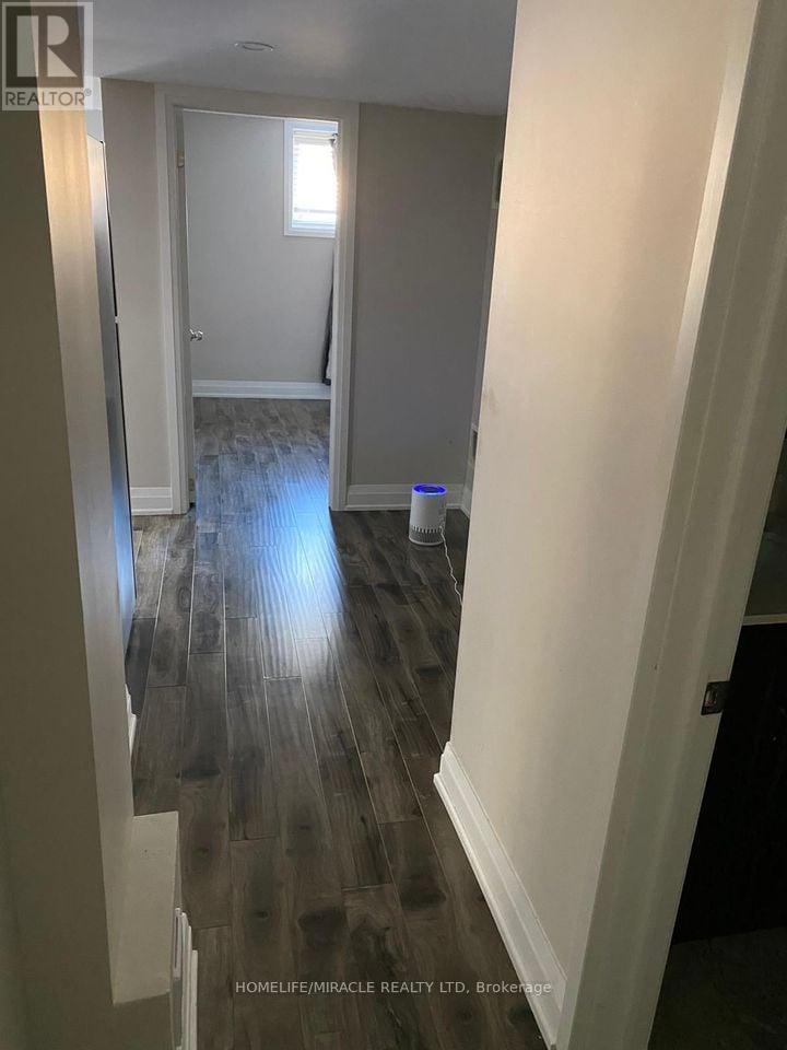 Basement - 70 Quillberry Close, Brampton, ON - Indoor Photo Showing Other Room