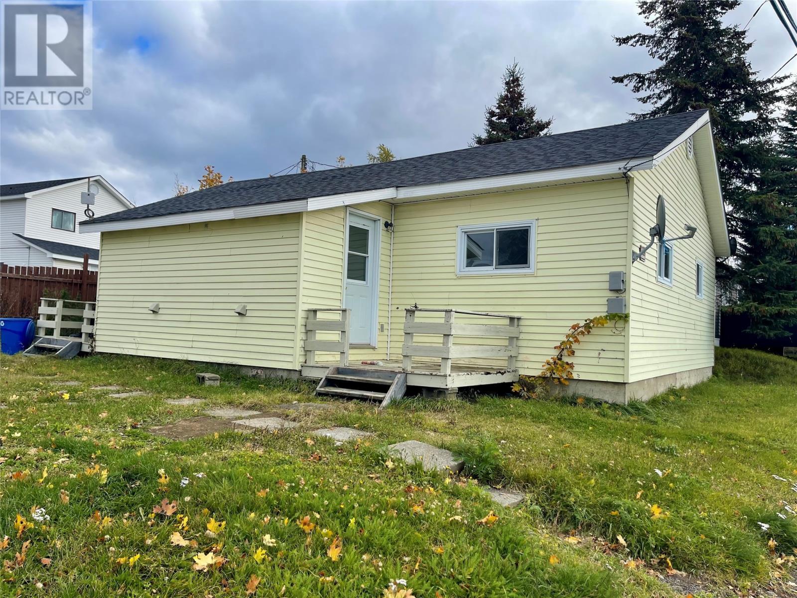 10 Second Avenue, Grand Falls-Windsor, NL - Outdoor With Exterior