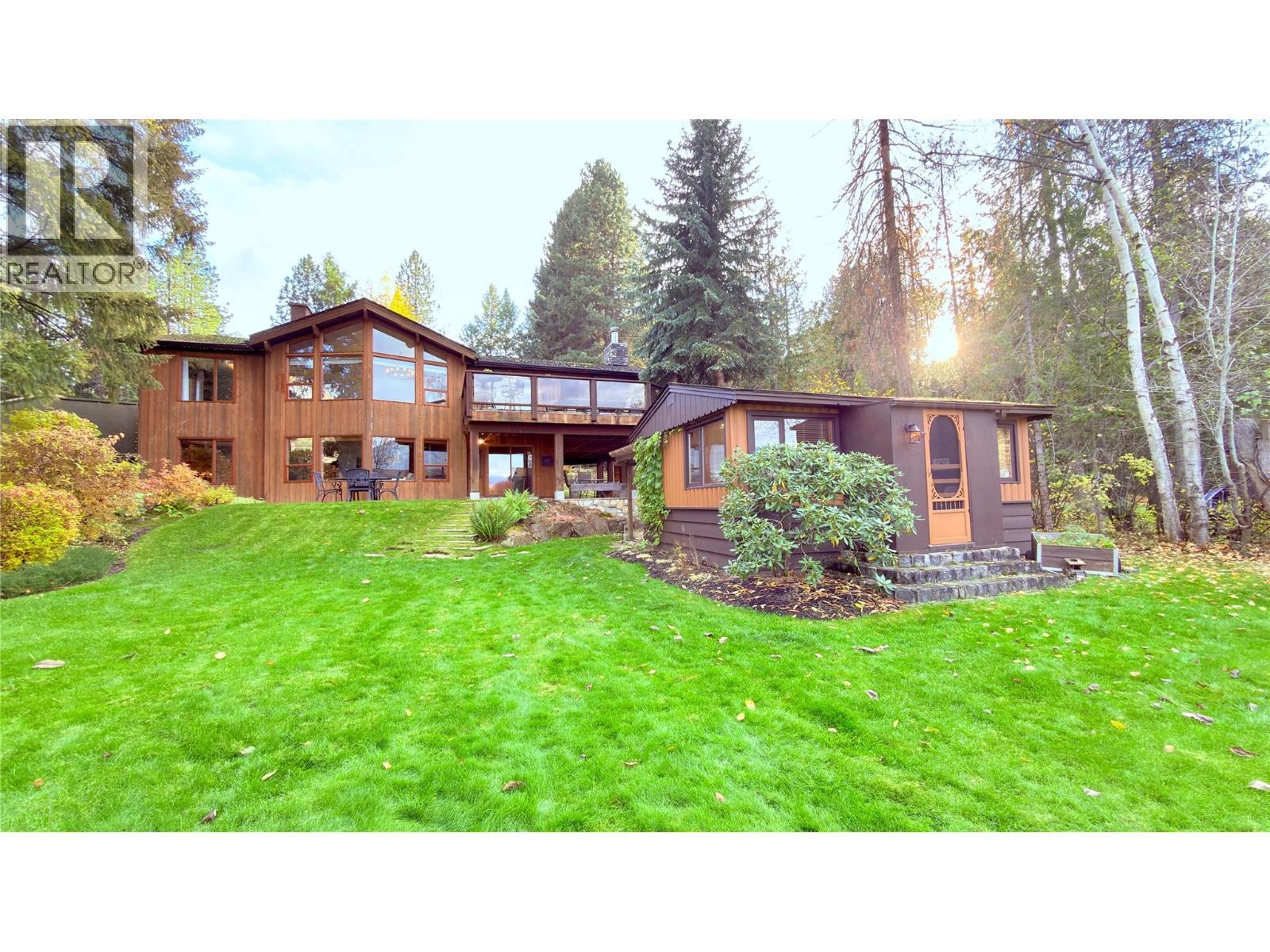 102 Sandner Road, Christina Lake, BC - Outdoor