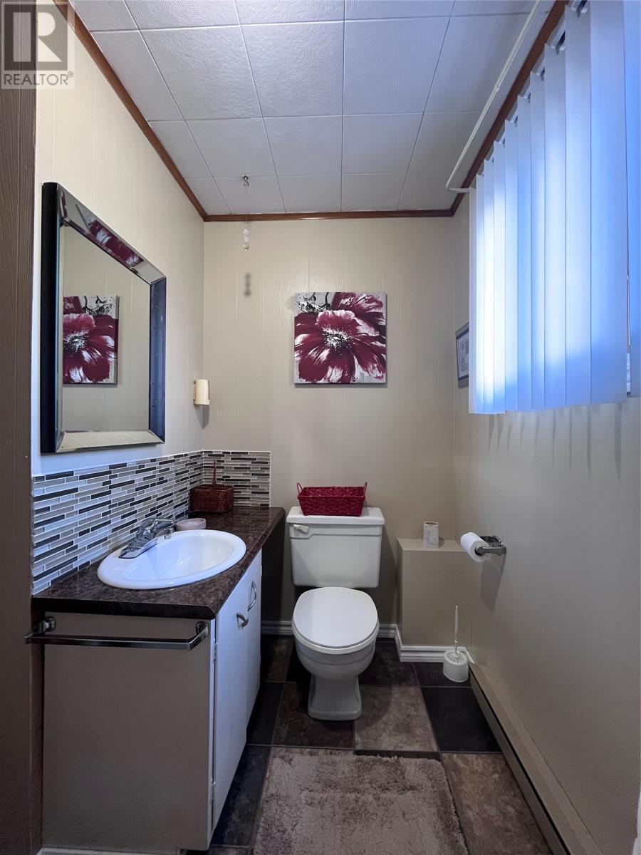 44 Main Street, Grand Bank, NL - Indoor Photo Showing Bathroom