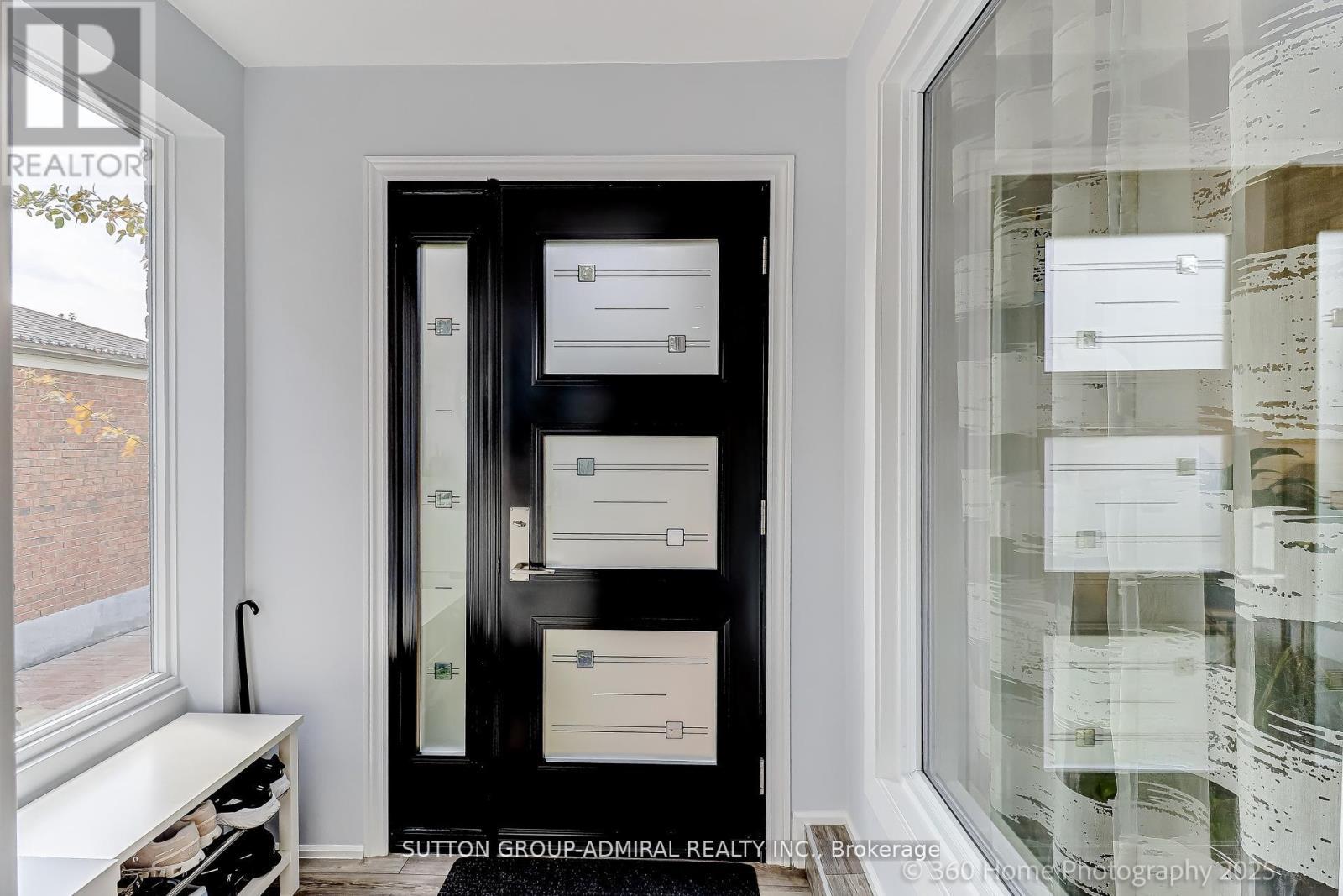 709 Greycedar Crescent, Mississauga, ON - Indoor