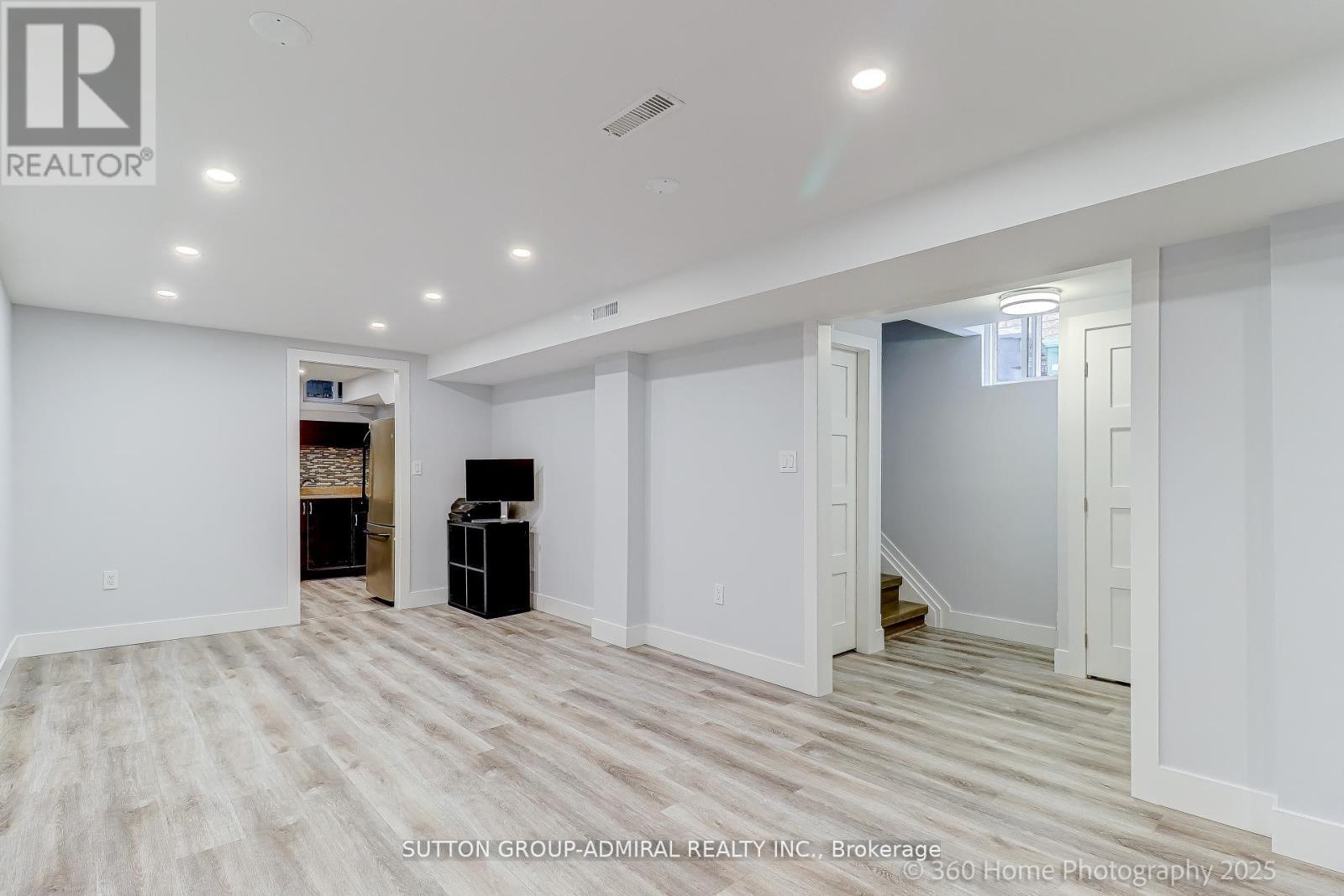 709 Greycedar Crescent, Mississauga, ON - Indoor