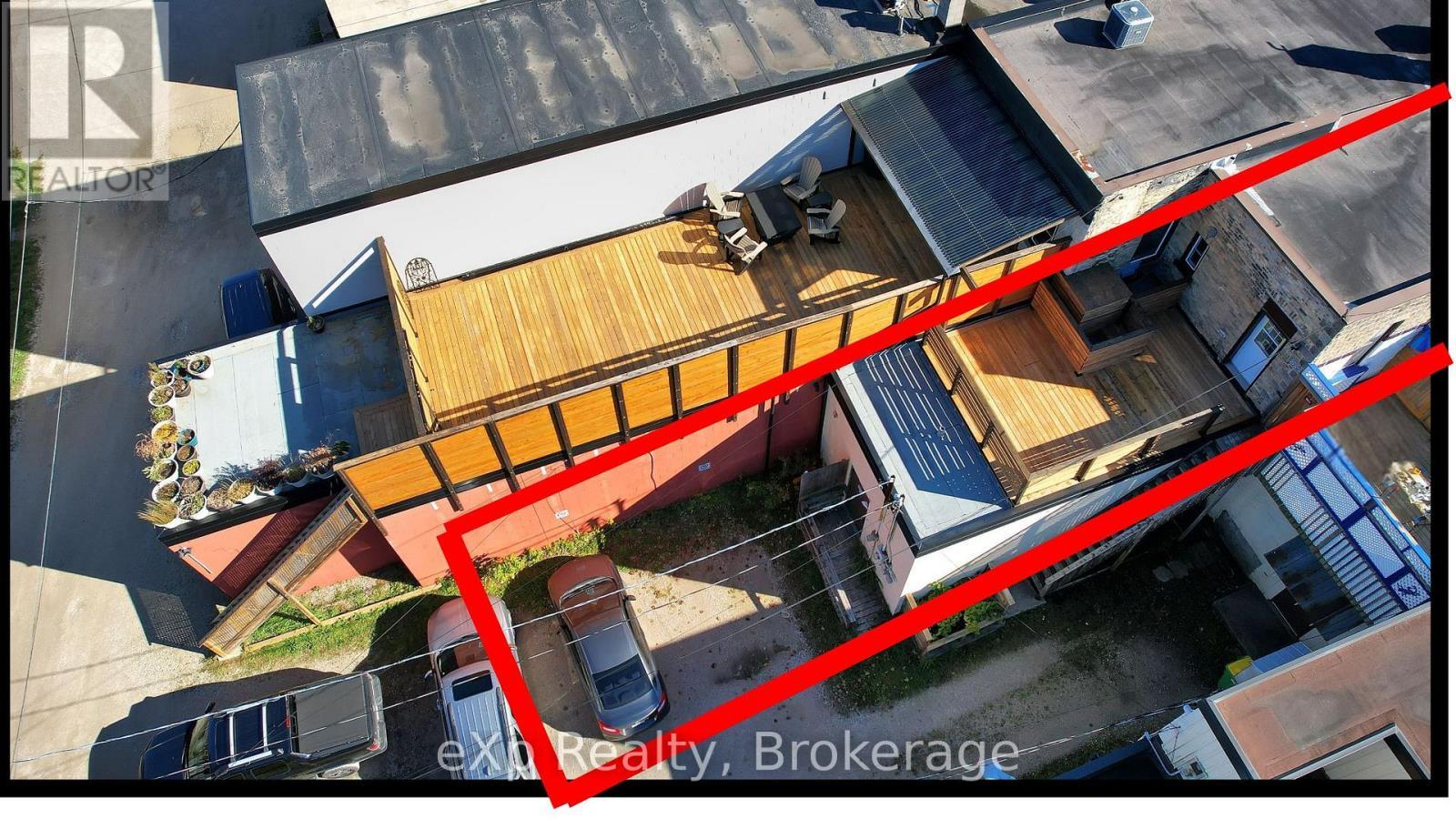 approximate lot lines - 314 10Th Street, Hanover, ON