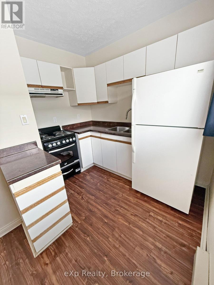 322 10Th Street, Hanover, ON