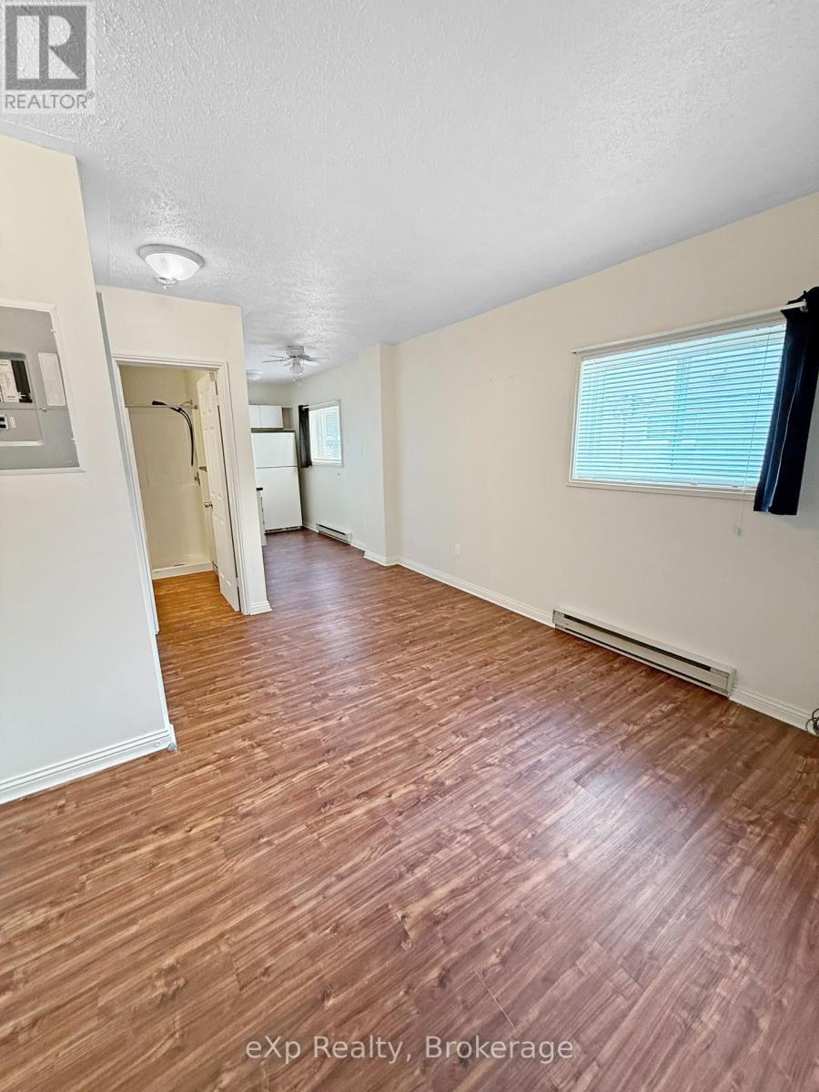 322 10Th Street, Hanover, ON