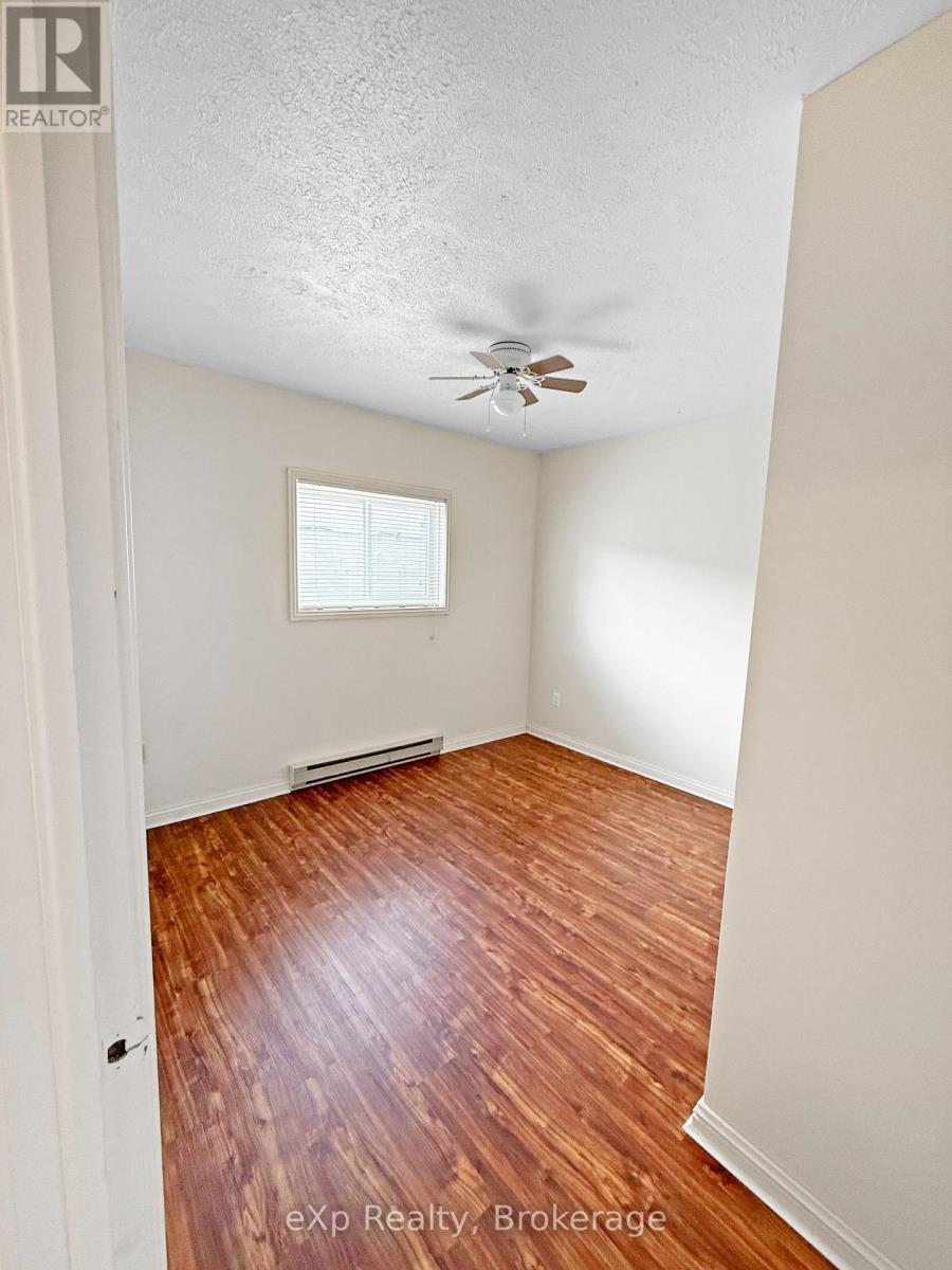 322 10Th Street, Hanover, ON