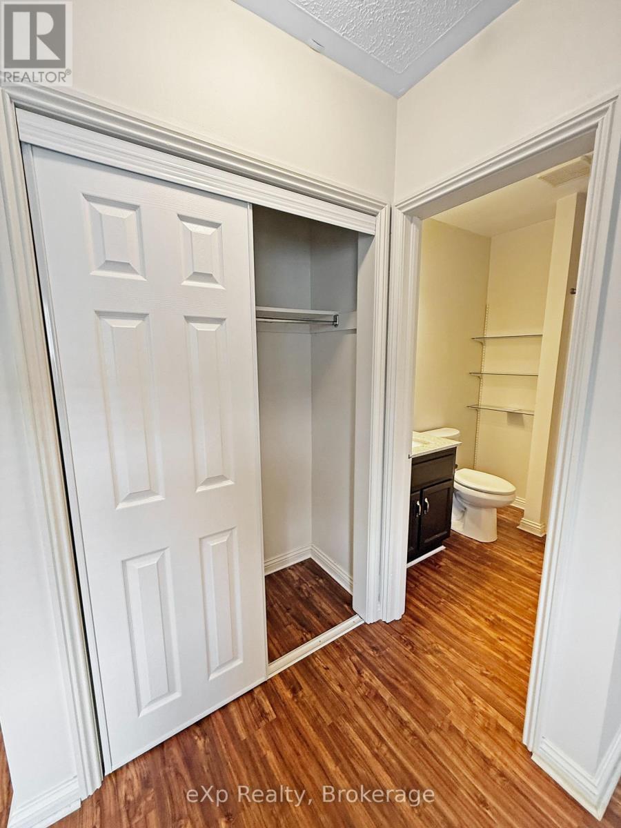 322 10Th Street, Hanover, ON