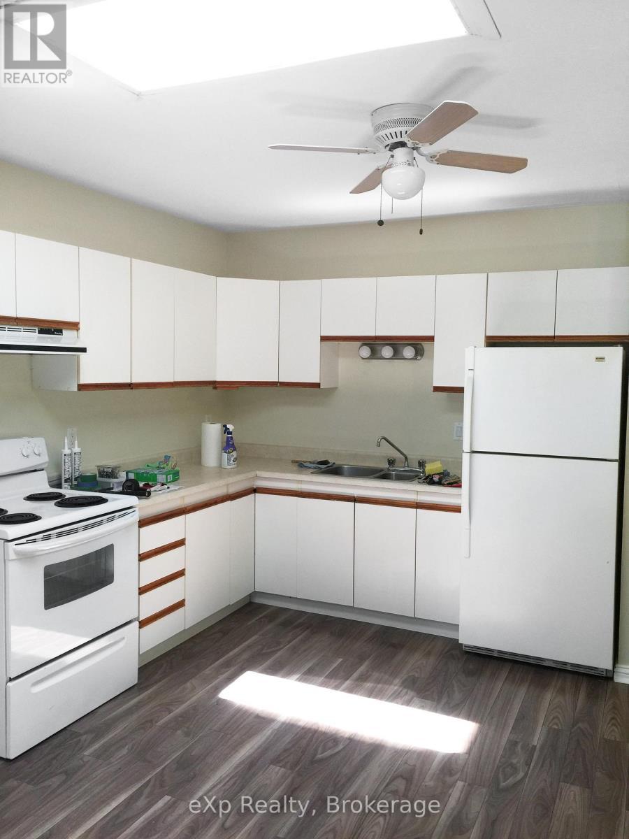 322 10Th Street, Hanover, ON