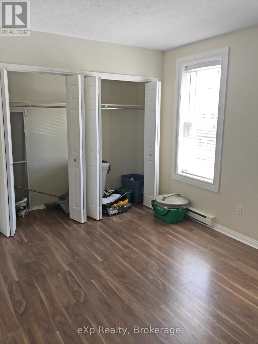 322 10Th Street, Hanover, ON