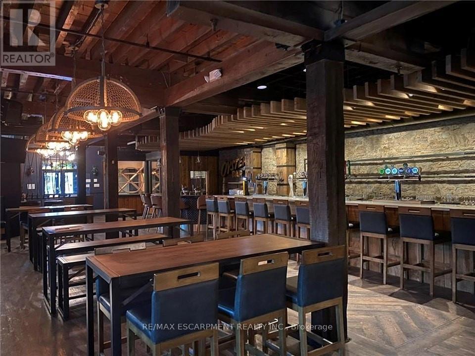 33 Bowen Street, Hamilton, ON