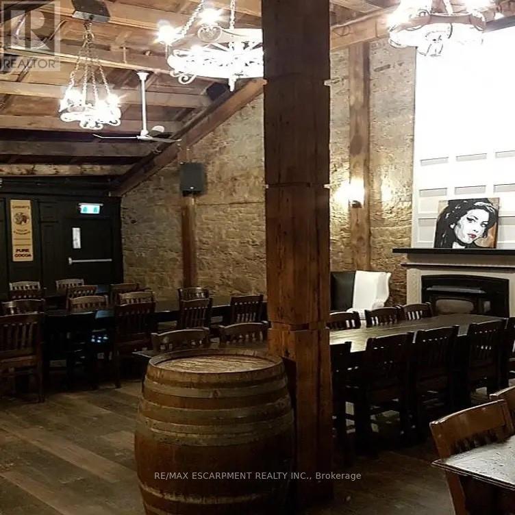 33 Bowen Street, Hamilton, ON