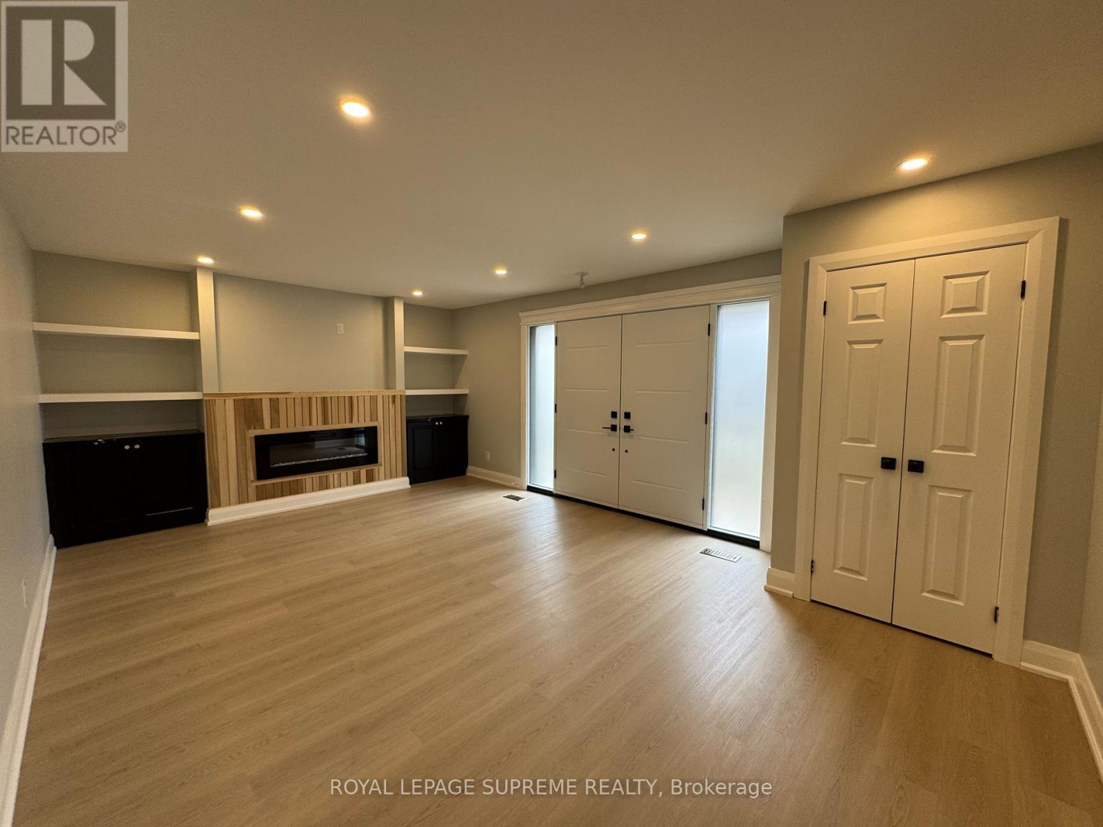 Upper - 8 Redwood Court, Barrie, ON - Indoor