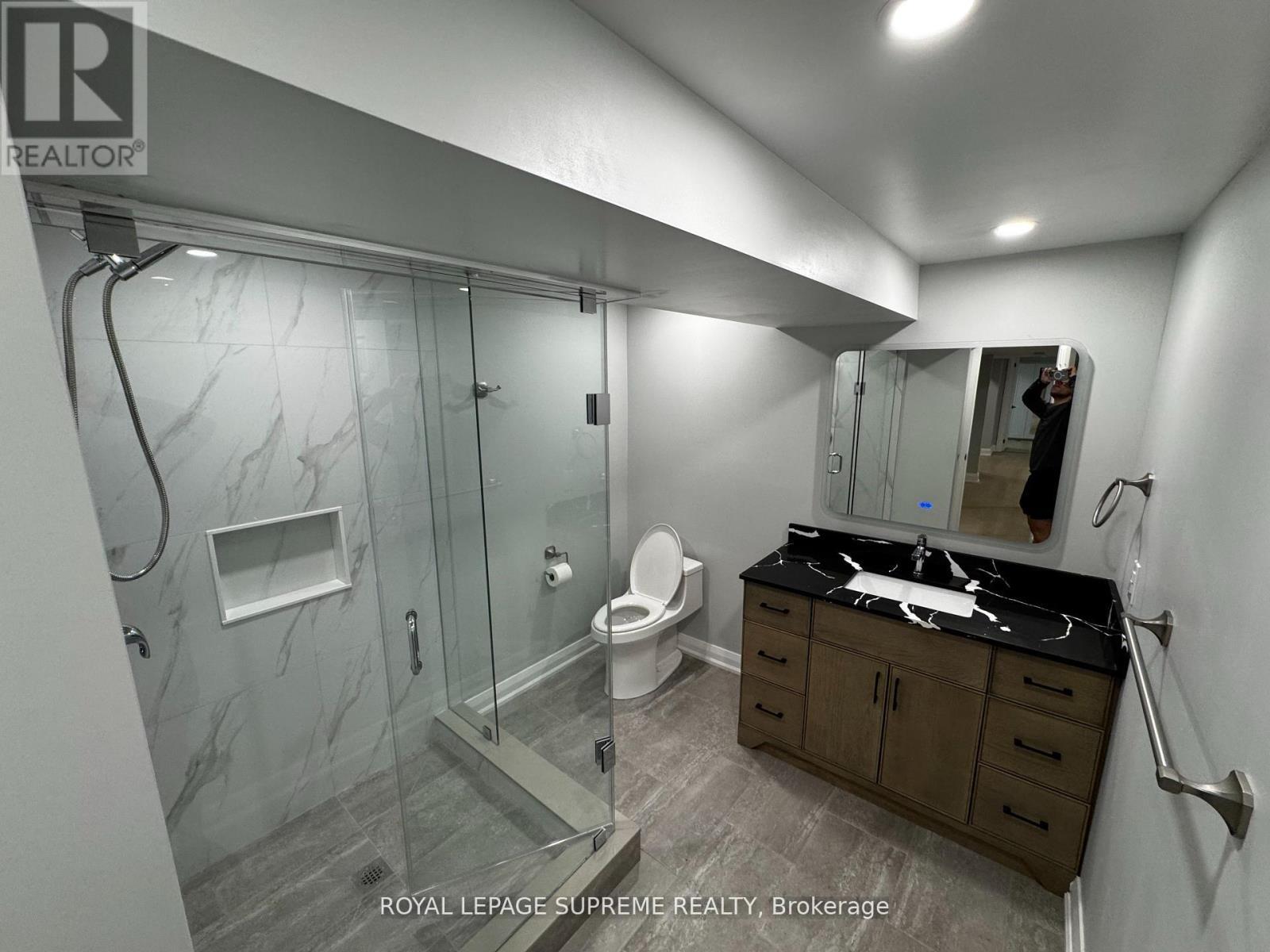 Basement - 8 Redwood Court, Barrie, ON - Indoor Photo Showing Other Room