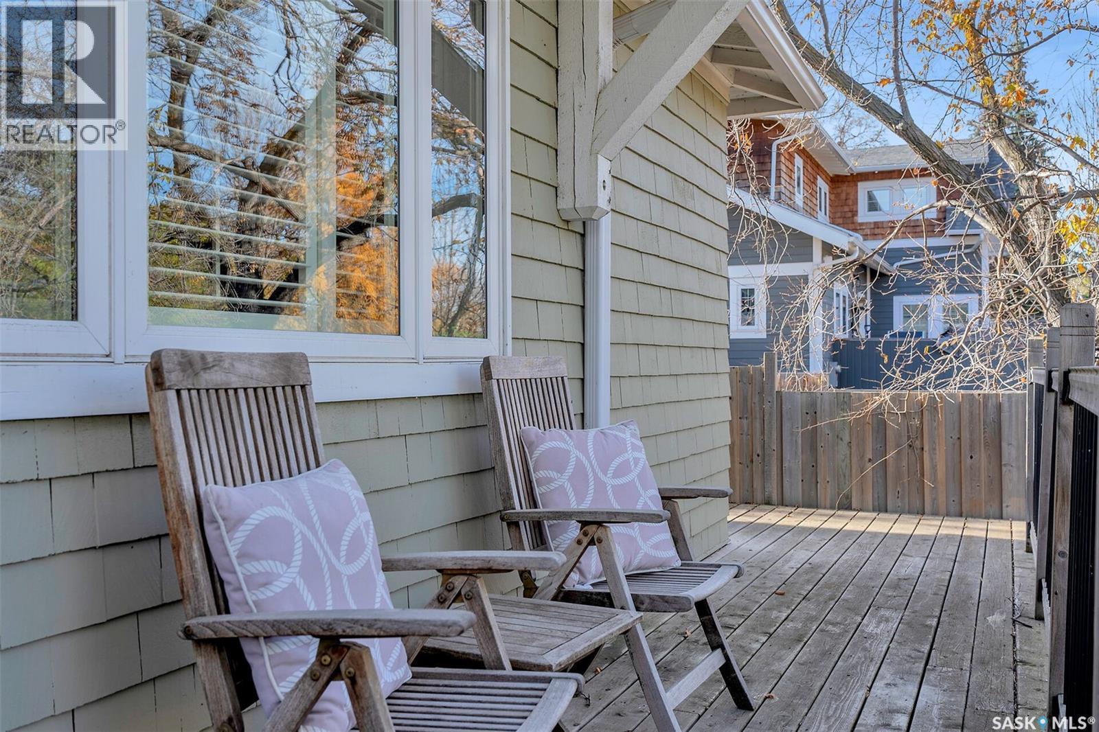 2736 Regina Avenue, Regina, SK - Outdoor With Deck Patio Veranda