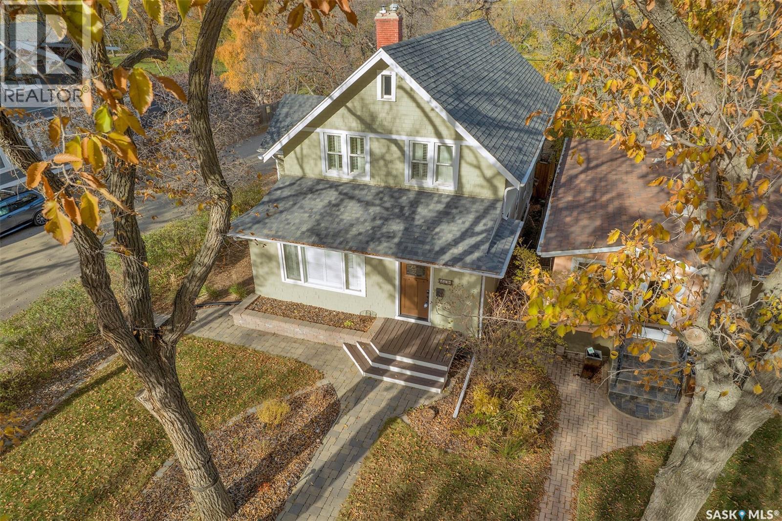 2736 Regina Avenue, Regina, SK -