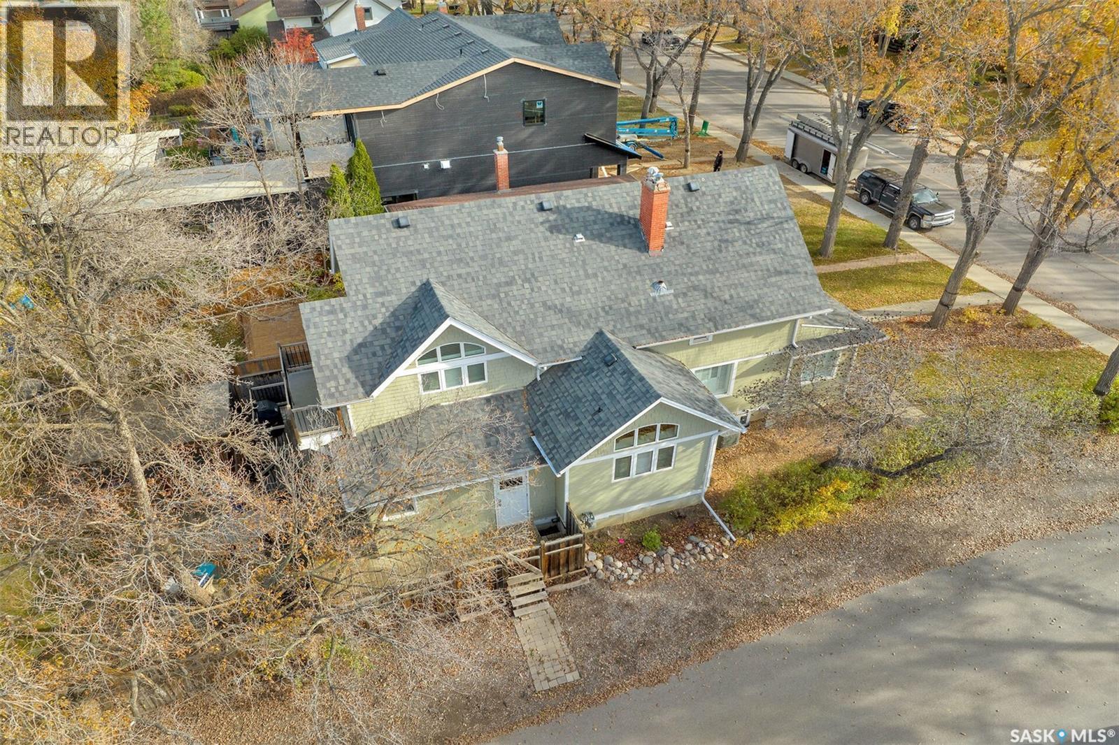 2736 Regina Avenue, Regina, SK - Outdoor