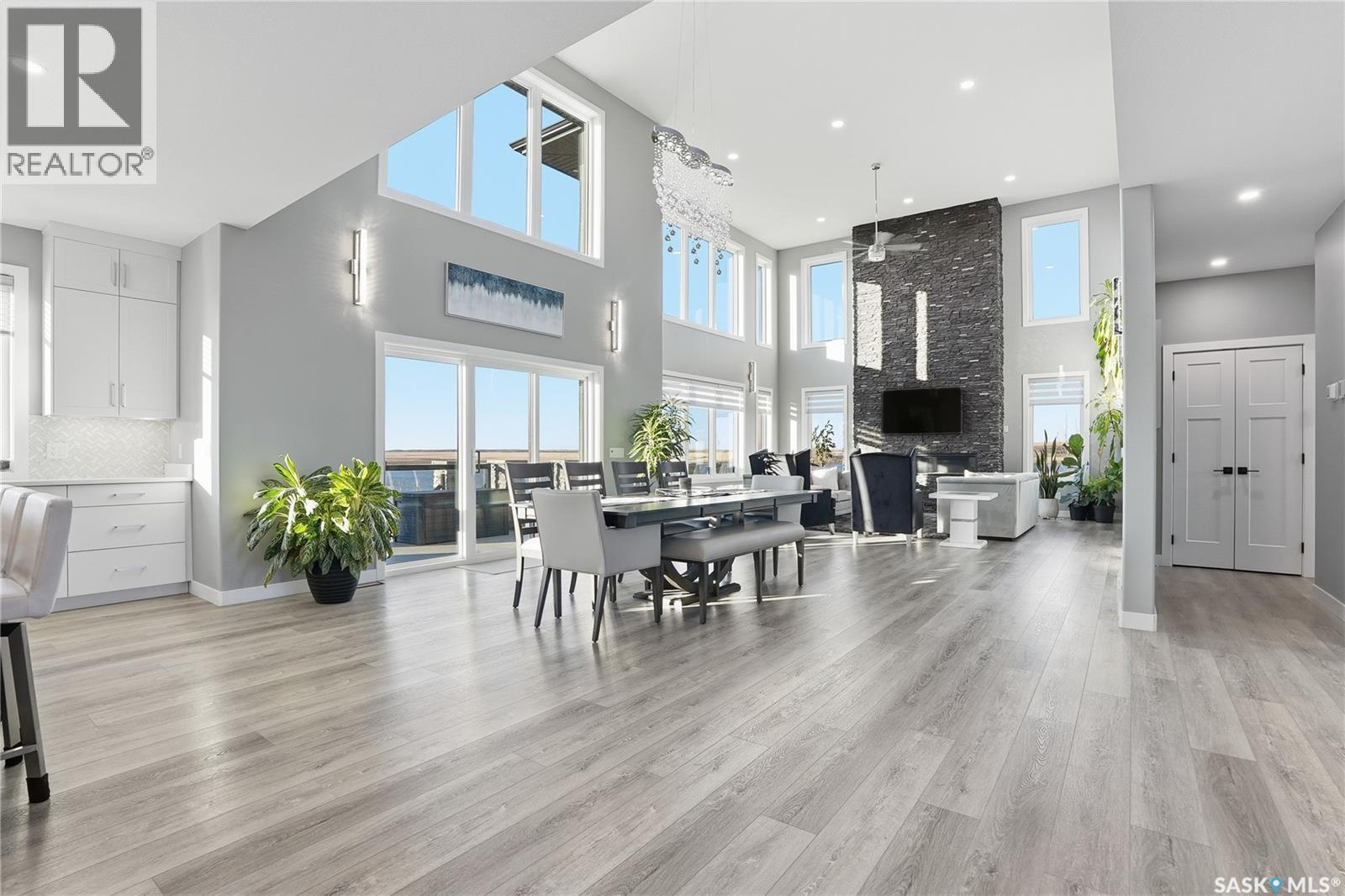 Toye Acreage, Grant Rm No. 372, SK - Indoor