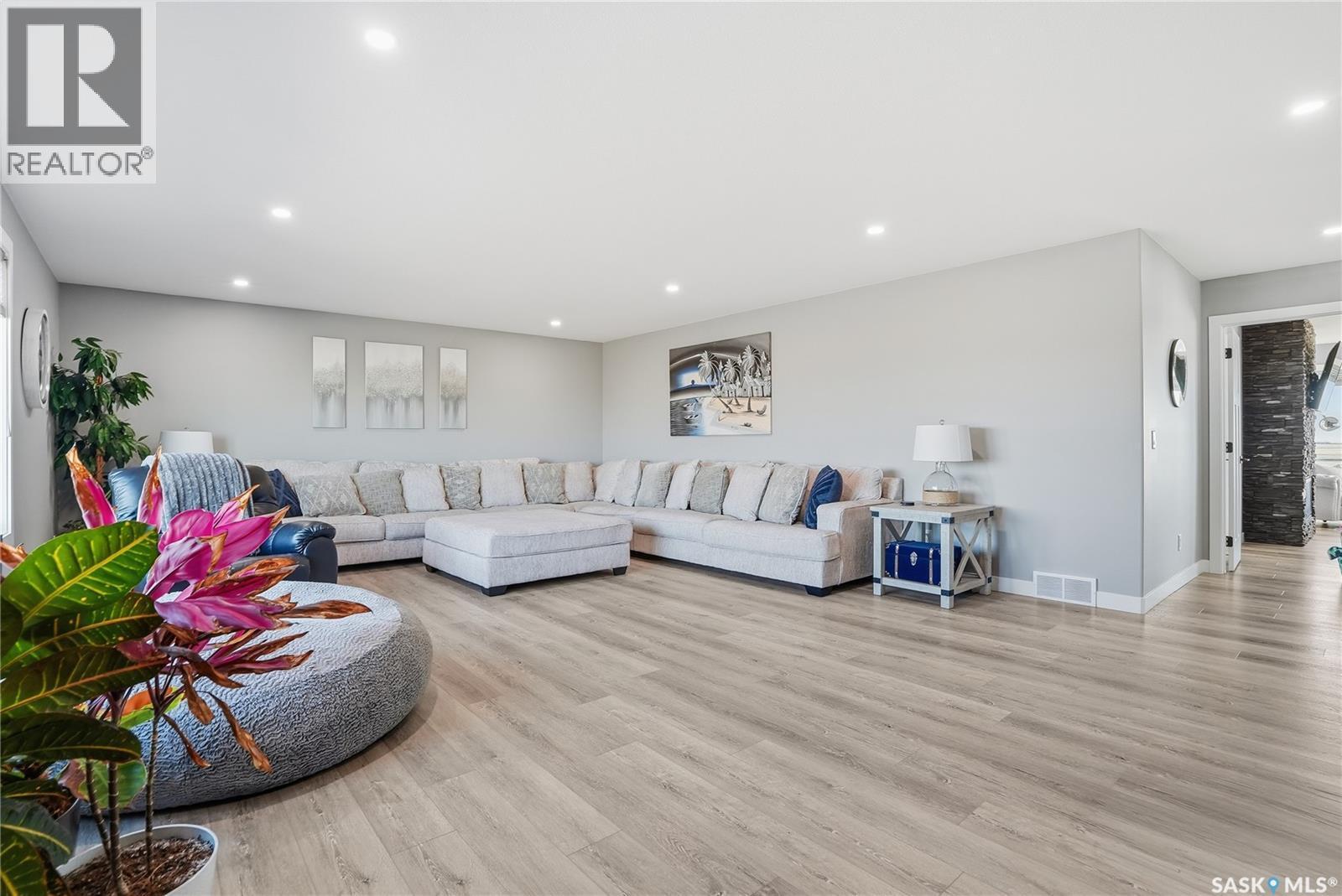 Toye Acreage, Grant Rm No. 372, SK - Indoor Photo Showing Living Room