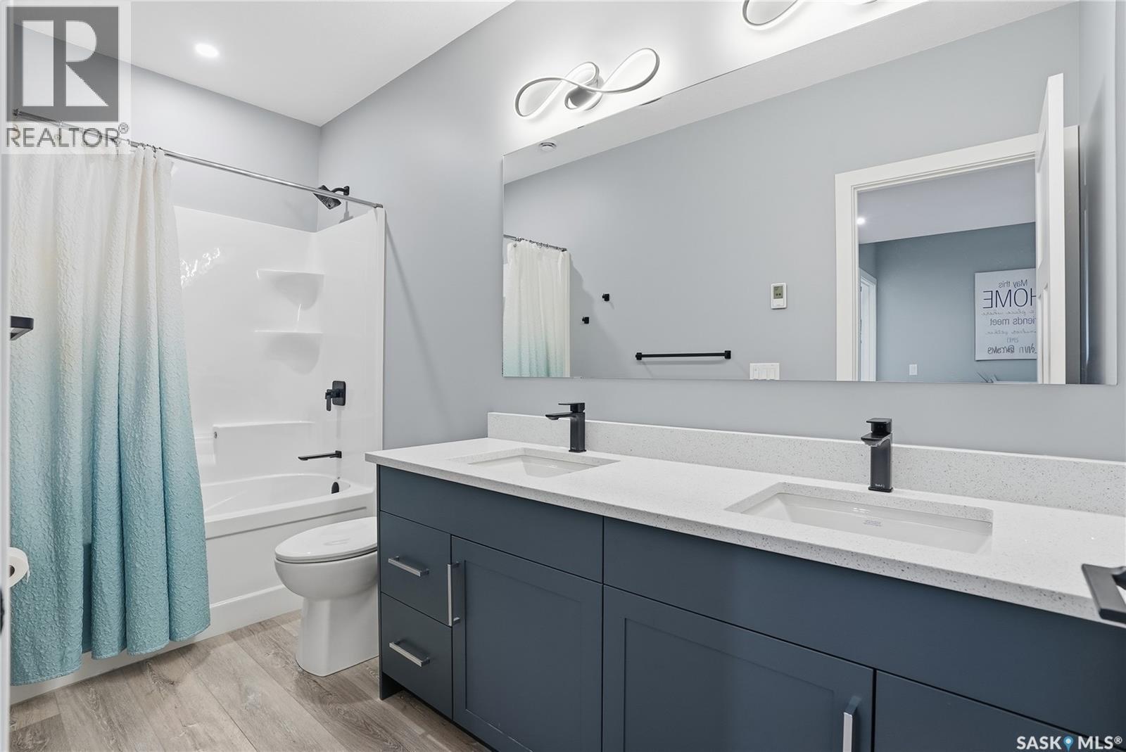 Toye Acreage, Grant Rm No. 372, SK - Indoor Photo Showing Bathroom