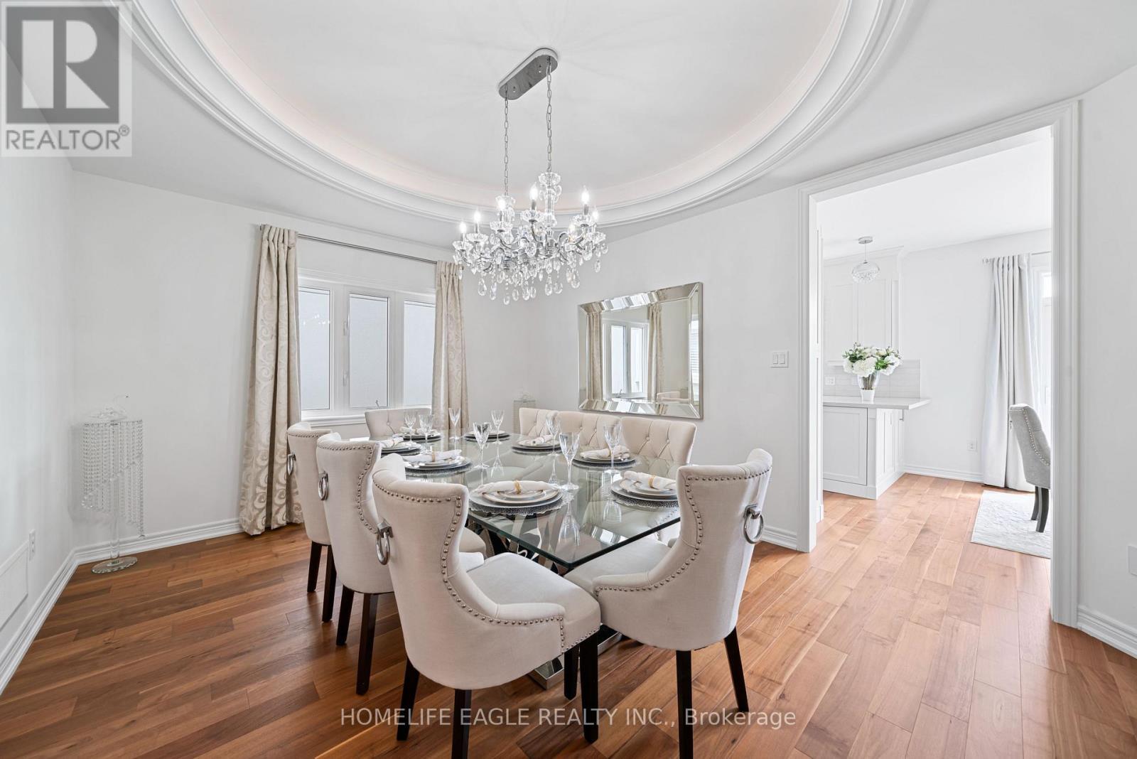 545 Clifford Perry Place, Newmarket, ON - Indoor Photo Showing Dining Room
