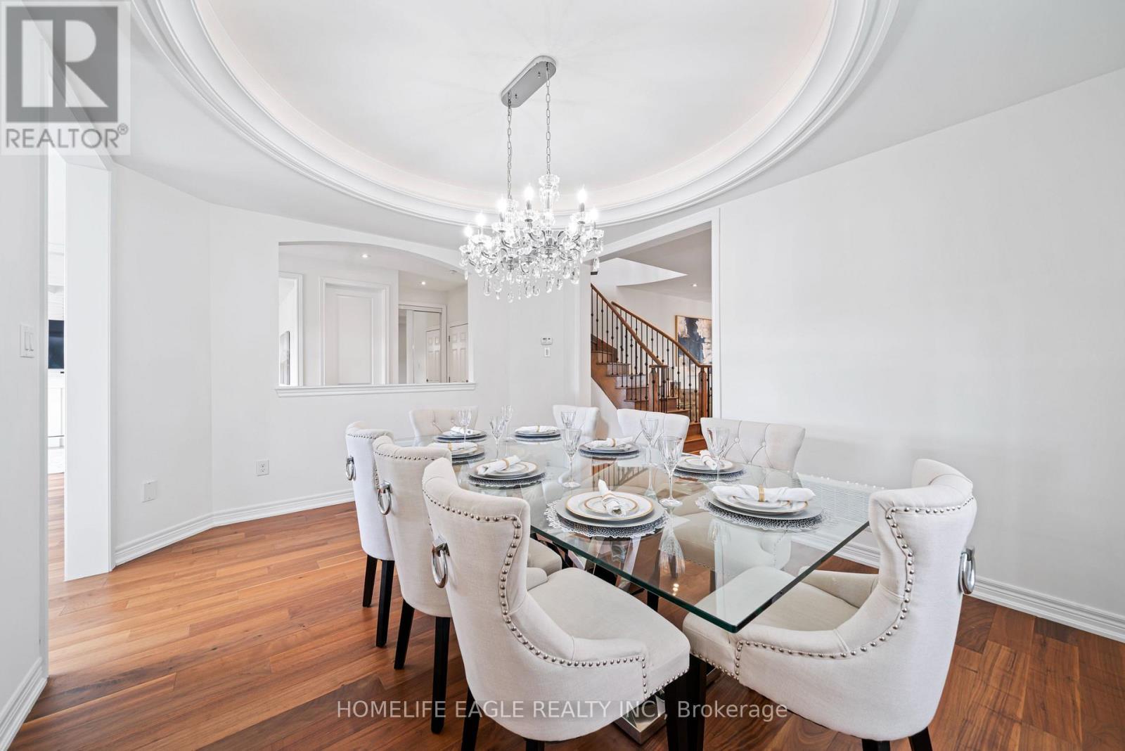 545 Clifford Perry Place, Newmarket, ON - Indoor Photo Showing Dining Room
