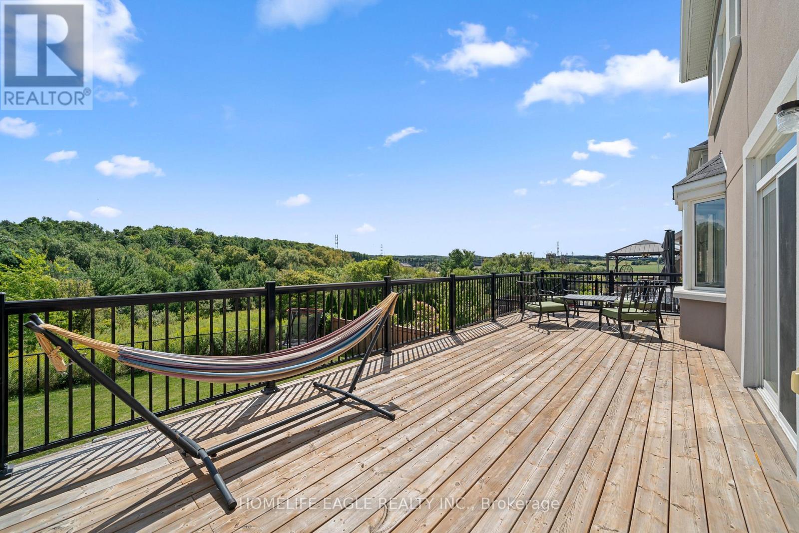 545 Clifford Perry Place, Newmarket, ON - Outdoor With Deck Patio Veranda With Exterior