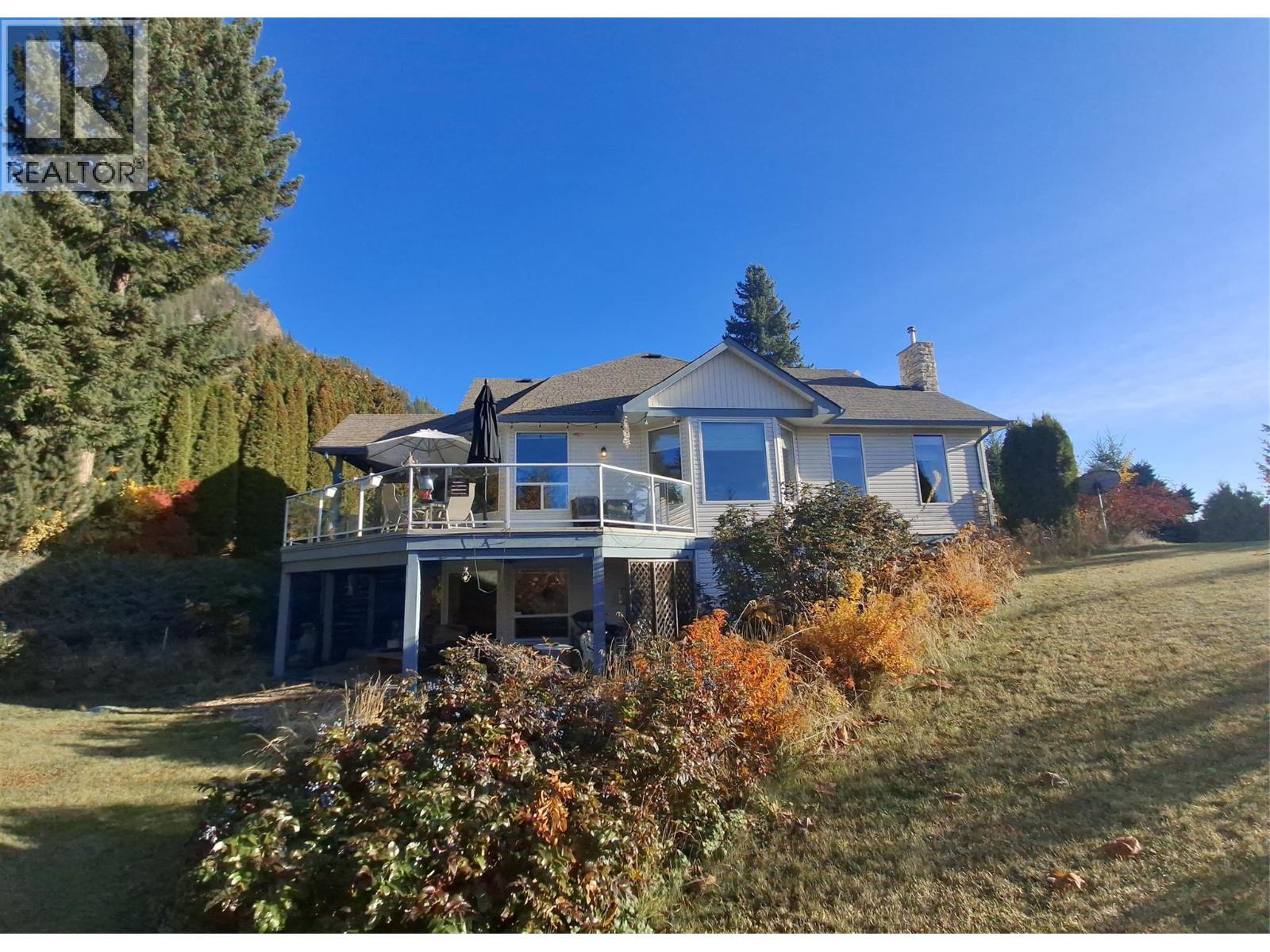 3267 Roncastle Road, Blind Bay, BC - Outdoor With Deck Patio Veranda