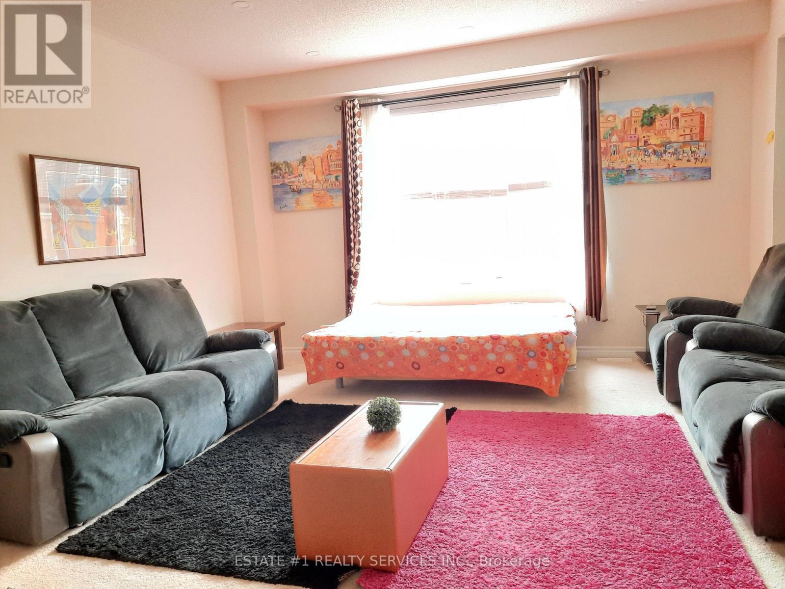 3 Allium Road, Brampton, ON - Indoor Photo Showing Living Room